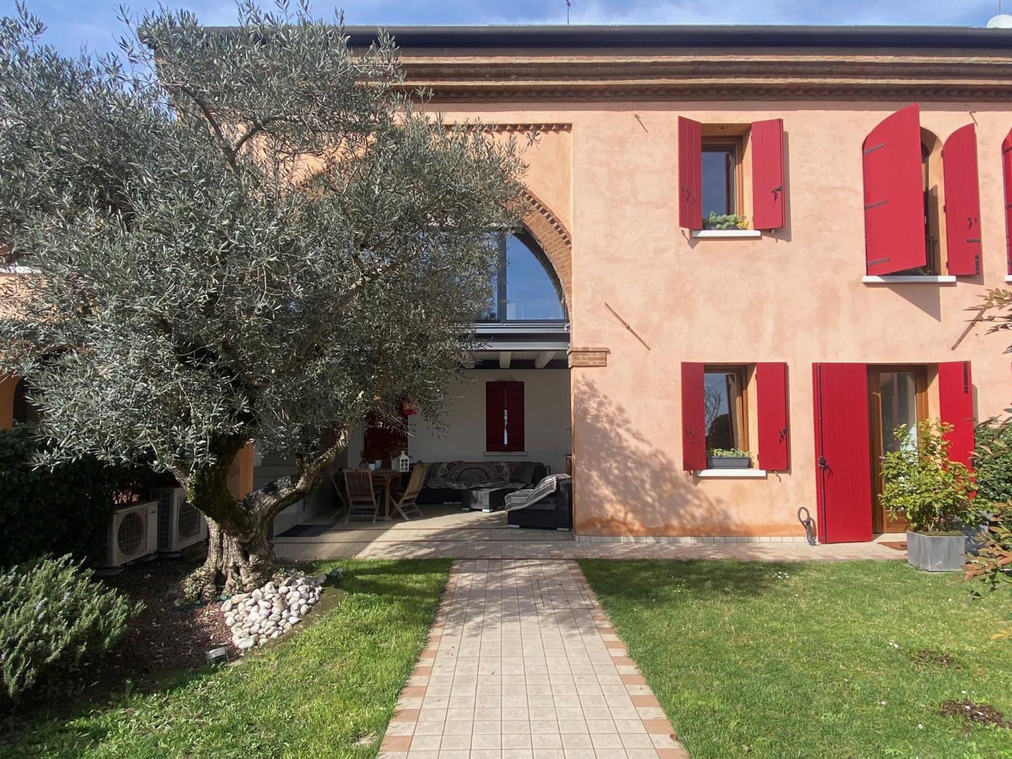 Soranza Suite Castelfranco Veneto Esterno foto