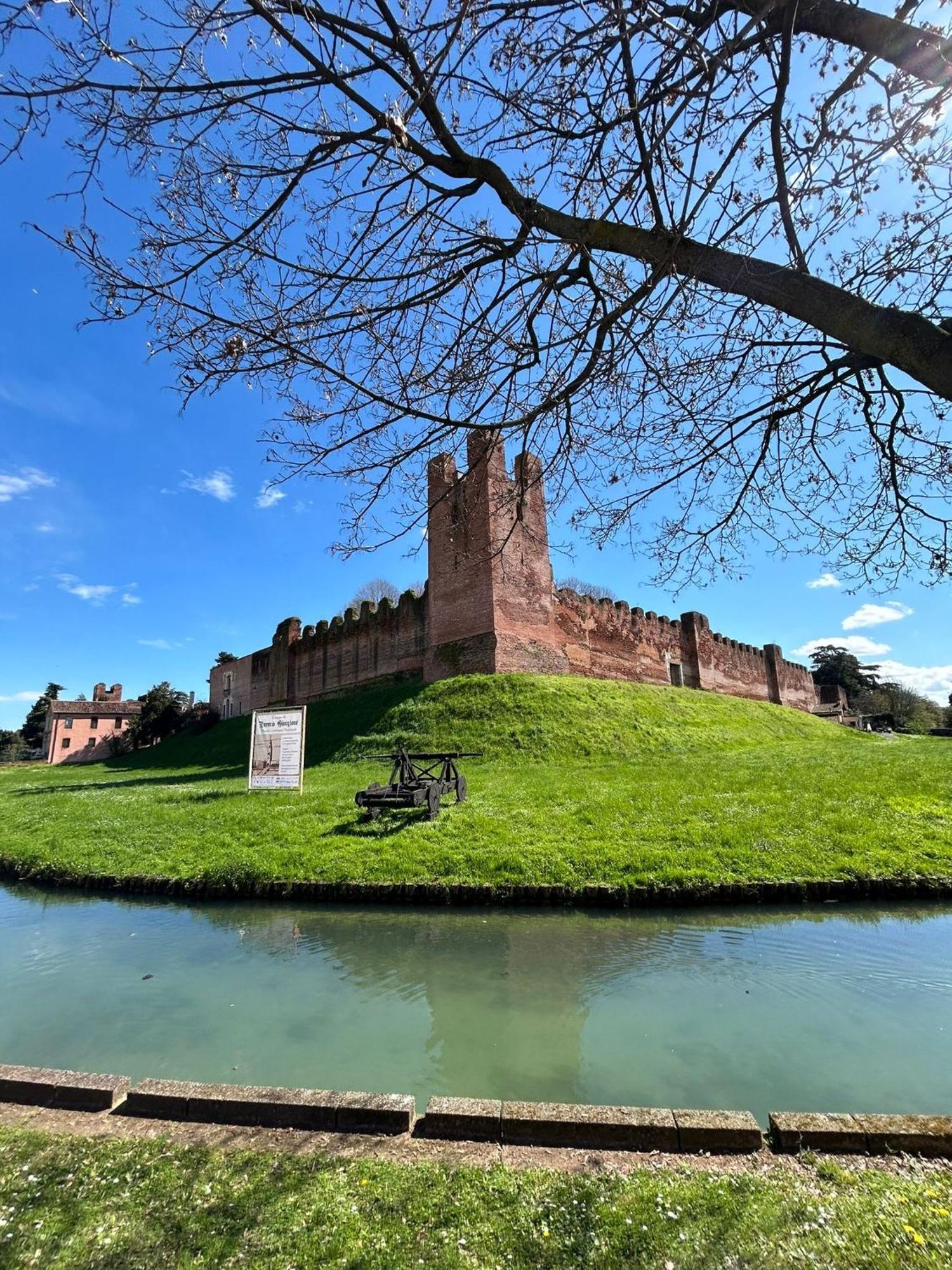 Soranza Suite Castelfranco Veneto Esterno foto